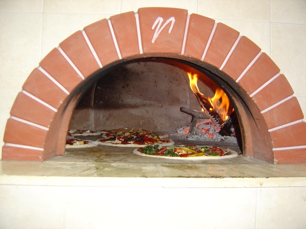 Gasthof Pizzeria Unterwirt Collepietra  Zewnętrze zdjęcie